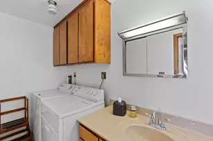 809 E Cady St, Watertown, WI 53094 - Photo 21