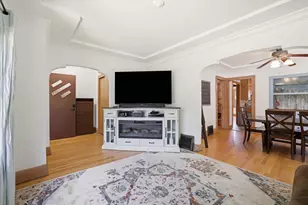1448 S 90th St, West Allis, WI 53214 - Photo 5