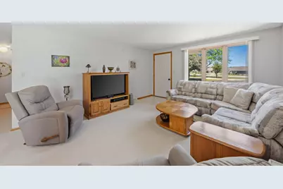 410 N 12th St, Oostburg, WI 53070 - Photo 3