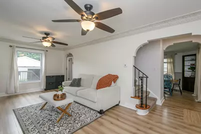 2144 S 108th St, West Allis, WI 53227 - Photo 3