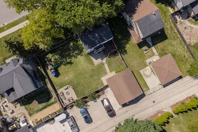 2144 S 108th St, West Allis, WI 53227 - Photo 25