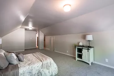3726 N 19th Pl, Milwaukee, WI 53206 - Photo 23
