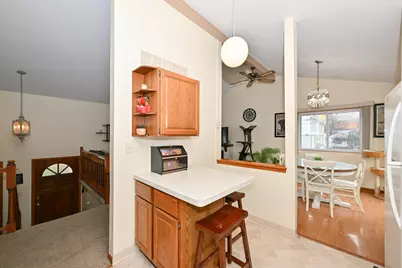 11020 W Parnell Ave, Hales Corners, WI 53130 - Photo 9