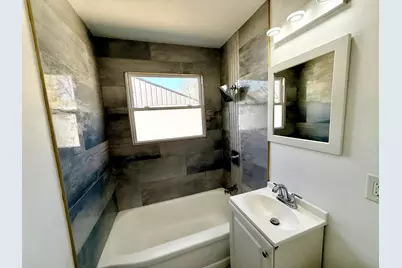 7009 W Carmen Ave, Milwaukee, WI 53218 - Photo 11