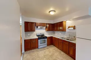 923 Gail Pl, Fort Atkinson, WI 53538 - Photo 5