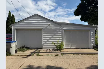 7203 W Hampton Ave, Milwaukee, WI 53218 - Photo 19