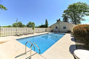 6652 Big Bend Rd, Racine, WI 53185 - Photo 27