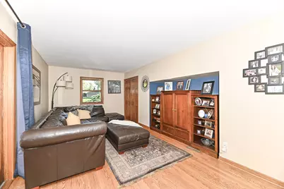 6652  Big Bend Rd, Racine, WI 53185 - Photo 13