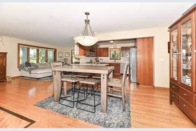 6652  Big Bend Rd, Racine, WI 53185 - Photo 5