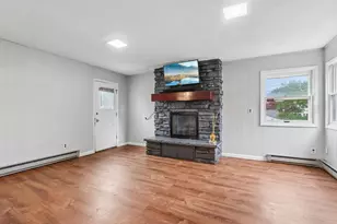 4315 N Wildwood Ave, Shorewood, WI 53211 - Photo 19