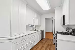 4315 N Wildwood Ave, Shorewood, WI 53211 - Photo 15