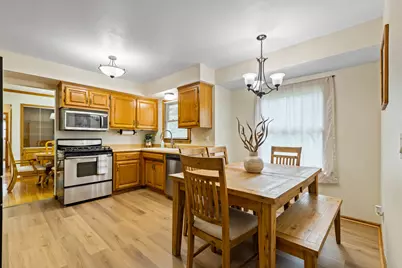 8049 N Edge O Woods Dr, Brown Deer, WI 53223 - Photo 7
