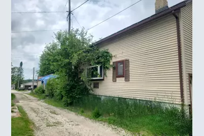 227 N Harmon St, Waldo, WI 53093 - Photo 7