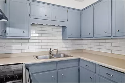 3917  Country Pl #A, Sheboygan, WI 53081 - Photo 5