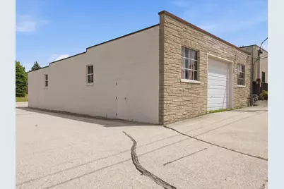 403 S 4th Ave #307, Saint Nazianz, WI 54232 - Photo 9