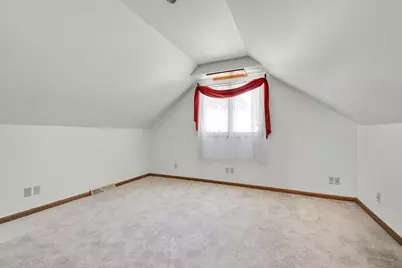 4310 W Anthony Dr, Greenfield, WI 53219 - Photo 27