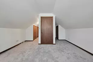 4310 W Anthony Dr, Greenfield, WI 53219 - Photo 25