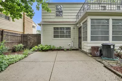 7212  Aetna Ct, Wauwatosa, WI 53213 - Photo 33