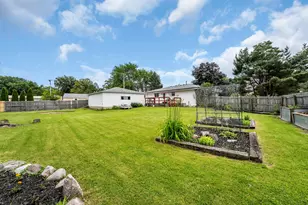 3200 Indian Trail, Racine, WI 53402 - Photo 39