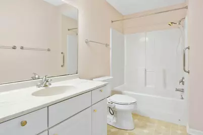 W398N5953  Autumn Woods Dr, Oconomowoc, WI 53066 - Photo 23