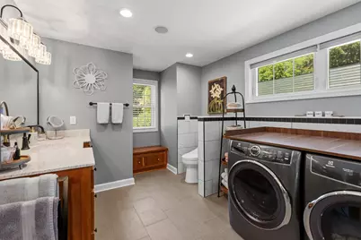 900  Apple Tree Ln, Brookfield, WI 53005 - Photo 31