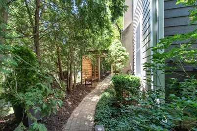 900  Apple Tree Ln, Brookfield, WI 53005 - Photo 63