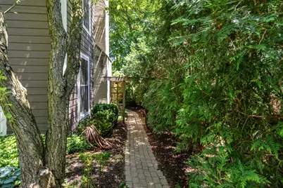900  Apple Tree Ln, Brookfield, WI 53005 - Photo 69