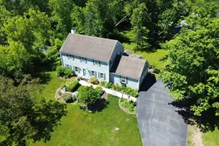 11645 N Hillside Ln, Mequon, WI 53092 - Photo 29