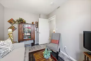 12810 N Colony Dr, Mequon, WI 53097 - Photo 27