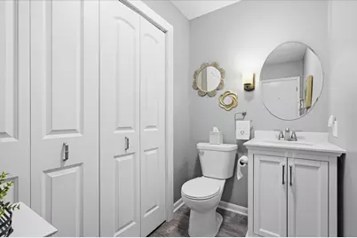 12810 N Colony Dr, Mequon, WI 53097 - Photo 29