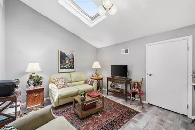 12810 N Colony Dr, Mequon, WI 53097 - Photo 23
