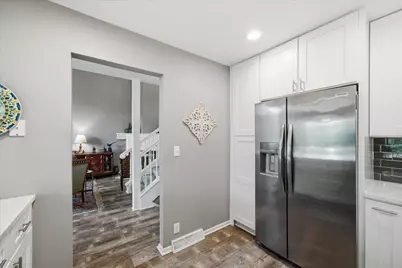 12810 N Colony Dr, Mequon, WI 53097 - Photo 11