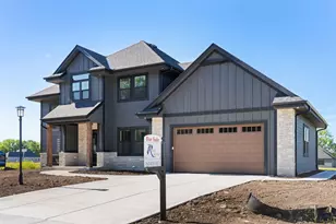 N66W21075 Sweet Clover Dr, Menomonee Falls, WI 53051 - Photo 1