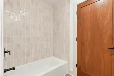 N66W21075  Sweet Clover Dr, Menomonee Falls, WI 53051 - Photo 21