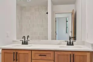 N66W21075 Sweet Clover Dr, Menomonee Falls, WI 53051 - Photo 23