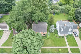910 Harvey Ave, Watertown, WI 53094 - Photo 7