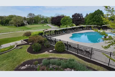 711  Thornridge Ct #B, Fontana, WI 53125 - Photo 31