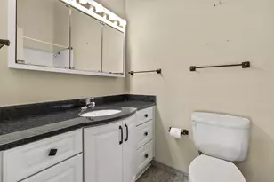 711 Thornridge Ct, Fontana, WI 53125 - Photo 13