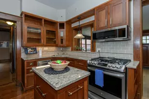 611 N 50th St, Milwaukee, WI 53208 - Photo 37