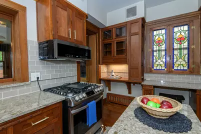 611 N 50th St, Milwaukee, WI 53208 - Photo 39