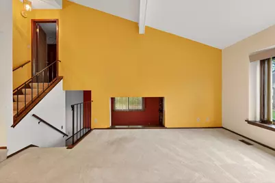 7758 W Heather Ave, Milwaukee, WI 53224 - Photo 3