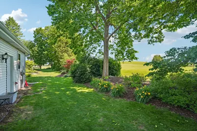 W72N540  Cider Mill Ct, Cedarburg, WI 53012 - Photo 19
