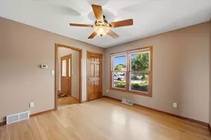 272 Highland Dr, Belgium, WI 53004 - Photo 15