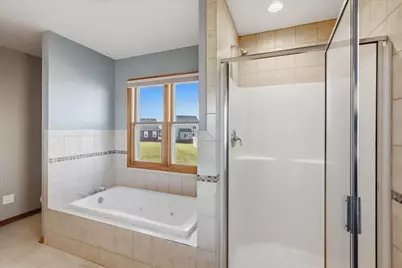 272  Highland Dr, Belgium, WI 53004 - Photo 21
