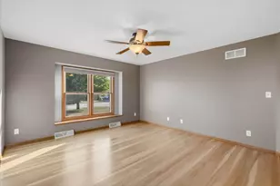 272 Highland Dr, Belgium, WI 53004 - Photo 19