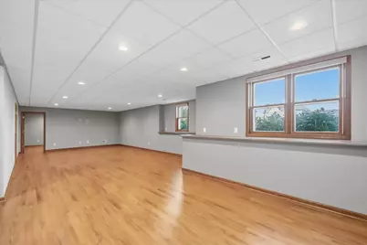 272  Highland Dr, Belgium, WI 53004 - Photo 33