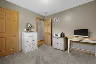 10011  Sheridan Rd, Pleasant Prairie, WI 53158 - Photo 29