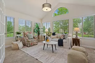 1013 Ann Marie Way, Oconomowoc, WI 53066 - Photo 9