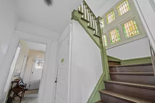 2413 E Belleview Pl, Milwaukee, WI 53211 - Photo 9