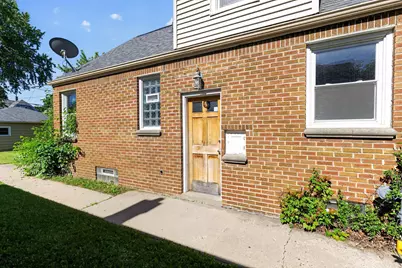 6431 W Girard Ave, Milwaukee, WI 53210 - Photo 5